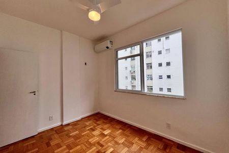 Apartamento para alugar com 90m², 3 quartos e 1 vaga Apartamento para alugar com 90m², 3 quartos e 1 vagaQuarto 3