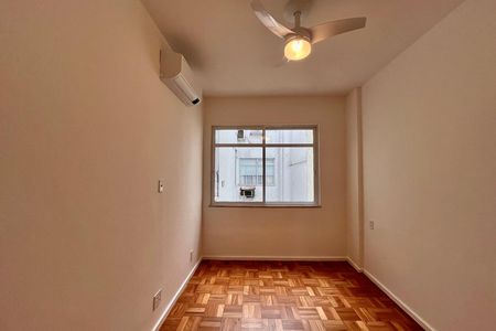Apartamento para alugar com 90m², 3 quartos e 1 vaga Apartamento para alugar com 90m², 3 quartos e 1 vagaSuite