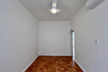 Apartamento para alugar com 90m², 3 quartos e 1 vaga Apartamento para alugar com 90m², 3 quartos e 1 vagaSuite