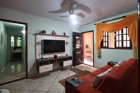Casa à venda com 2 quartos, 138m² em Vila Lucinda, Santo André