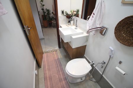 Apartamento à venda com 70m², 3 quartos e 1 vagaBanheiro
