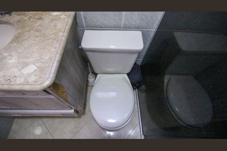 Apartamento para alugar com 67m², 2 quartos e 1 vaga Apartamento para alugar com 67m², 2 quartos e 1 vagaBanheiro