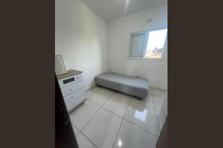 Quarto de casa de condomínio para alugar com 2 quartos, 65m² em Vila Sao Jorge, Praia Grande