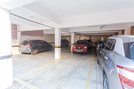 Garagem de apartamento à venda com 2 quartos, 75m² em Carmo, Belo Horizonte