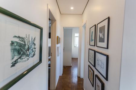 Apartamento à venda com 75m², 2 quartos e 1 vaga Apartamento à venda com 75m², 2 quartos e 1 vagaCorredor