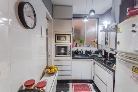 Cozinha de apartamento à venda com 2 quartos, 75m² em Carmo, Belo Horizonte