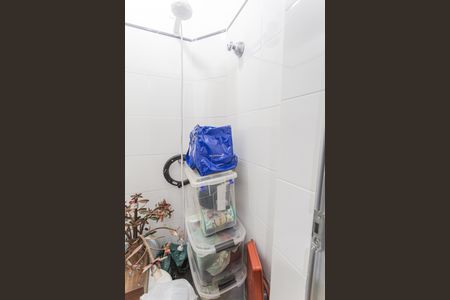 Apartamento à venda com 75m², 2 quartos e 1 vaga Apartamento à venda com 75m², 2 quartos e 1 vagaBanheiro de serviço