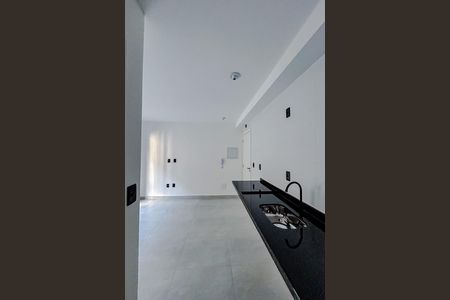 Banheiro de apartamento à venda com 1 quarto, 28m² em Vila Aricanduva, São Paulo