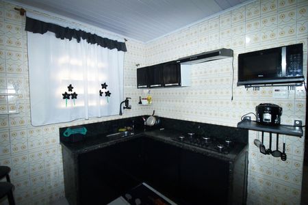Casa à venda com 300m², 2 quartos e 1 vagaCozinha