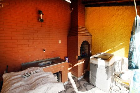 Casa à venda com 300m², 2 quartos e 1 vagaÁrea Gourmet