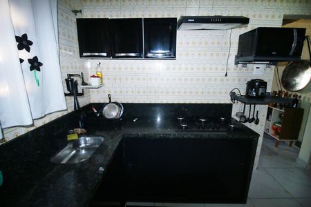 Casa à venda com 300m², 2 quartos e 1 vagaCozinha
