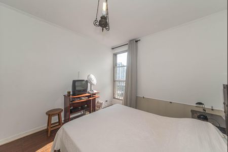 Apartamento à venda com 134m², 4 quartos e 2 vagas Apartamento à venda com 134m², 4 quartos e 2 vagasSuite