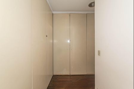 Apartamento à venda com 134m², 4 quartos e 2 vagas Apartamento à venda com 134m², 4 quartos e 2 vagasSuite