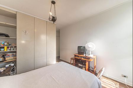 Apartamento à venda com 134m², 4 quartos e 2 vagas Apartamento à venda com 134m², 4 quartos e 2 vagasSuite