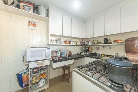 Apartamento à venda com 134m², 4 quartos e 2 vagas Apartamento à venda com 134m², 4 quartos e 2 vagasCozinha