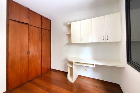 Apartamento à venda com 165m², 3 quartos e 2 vagas Apartamento à venda com 165m², 3 quartos e 2 vagasQuarto 2