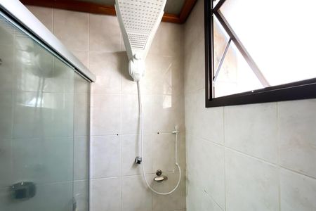 Banheiro da Suíte 1 de apartamento à venda com 3 quartos, 165m² em Gutierrez, Belo Horizonte