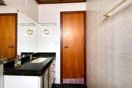 Apartamento à venda com 165m², 3 quartos e 2 vagas Apartamento à venda com 165m², 3 quartos e 2 vagasBanheiro