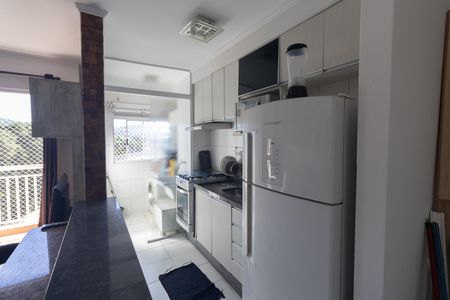Cozinha de apartamento para alugar com 2 quartos, 49m² em Protendit, São Paulo