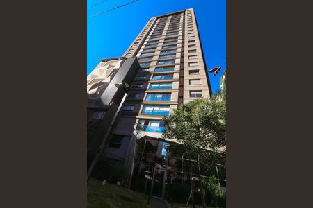 Apartamento à venda com 39m², 1 quarto e 1 vagaFachada