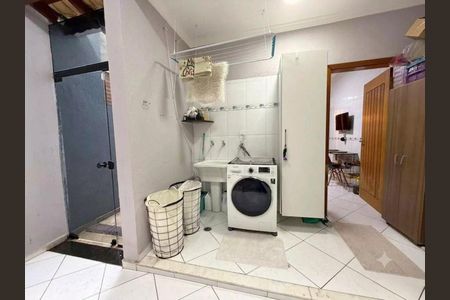 Área de Serviço de casa à venda com 3 quartos, 130m² em Jardim Esmeralda, São Paulo