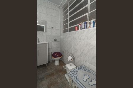 Apartamento à venda com 99m², 3 quartos e sem vaga Apartamento à venda com 99m², 3 quartos e sem vagaBanheiro