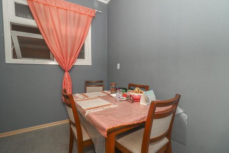 Apartamento à venda com 99m², 3 quartos e sem vaga Apartamento à venda com 99m², 3 quartos e sem vagaSala de Jantar