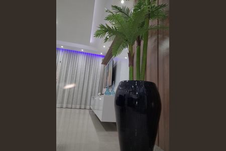 Sala de casa à venda com 3 quartos, 198m² em Vila Alice, Santo André