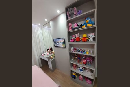 Casa à venda com 198m², 3 quartos e 4 vagasQuarto