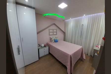 Casa à venda com 198m², 3 quartos e 4 vagasQuarto