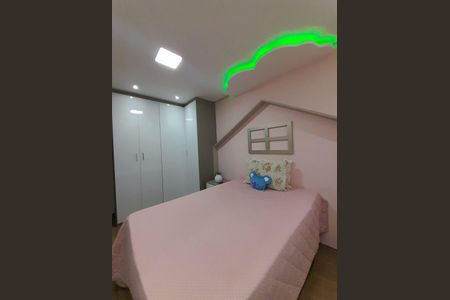 Quarto de casa à venda com 3 quartos, 198m² em Vila Alice, Santo André