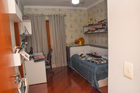 Casa de condomínio à venda com 200m², 4 quartos e 3 vagas Casa de condomínio à venda com 200m², 4 quartos e 3 vagassuite 2