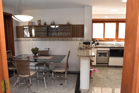 cozinha de casa de condomínio à venda com 4 quartos, 200m² em Parque Centenário, Jundiaí