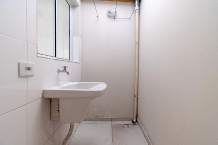 Área de Serviço de casa de condomínio para alugar com 2 quartos, 60m² em Vila Guarani (zona Sul), São Paulo