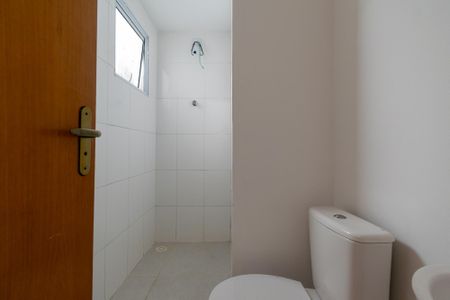 Casa de condomínio para alugar com 60m², 2 quartos e sem vaga Casa de condomínio para alugar com 60m², 2 quartos e sem vagaBanheiro