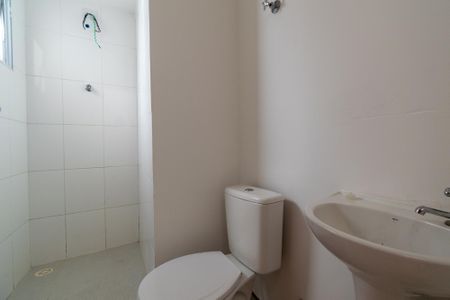 Casa de condomínio para alugar com 60m², 2 quartos e sem vaga Casa de condomínio para alugar com 60m², 2 quartos e sem vagaBanheiro