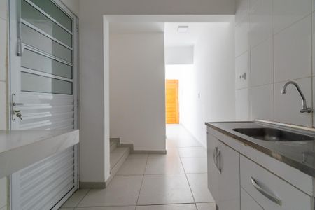 Casa de condomínio para alugar com 60m², 2 quartos e sem vaga Casa de condomínio para alugar com 60m², 2 quartos e sem vagaCozinha