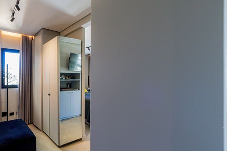 Apartamento à venda com 149m², 2 quartos e 3 vagas Apartamento à venda com 149m², 2 quartos e 3 vagasSuite 01 - Closet