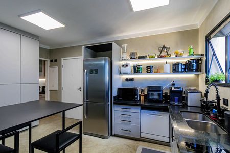 Cozinha de apartamento à venda com 2 quartos, 149m² em Pompeia, São Paulo