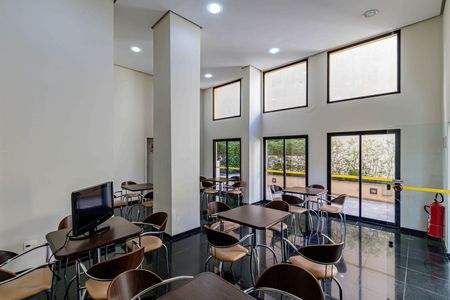 Apartamento à venda com 149m², 2 quartos e 3 vagas Apartamento à venda com 149m², 2 quartos e 3 vagasÁrea comum - Salão de festas
