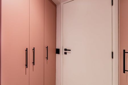 Apartamento à venda com 149m², 2 quartos e 3 vagas Apartamento à venda com 149m², 2 quartos e 3 vagasSuite 02 - Closet