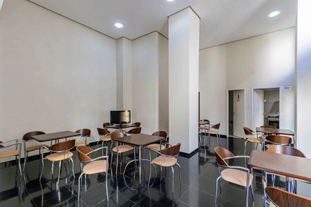 Apartamento à venda com 149m², 2 quartos e 3 vagas Apartamento à venda com 149m², 2 quartos e 3 vagasÁrea comum - Salão de festas