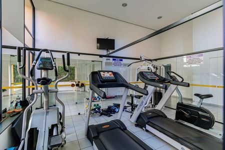 Apartamento à venda com 149m², 2 quartos e 3 vagas Apartamento à venda com 149m², 2 quartos e 3 vagasÁrea comum - Academia