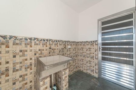 Casa à venda com 183m², 2 quartos e 2 vagas Casa à venda com 183m², 2 quartos e 2 vagasLavanderia