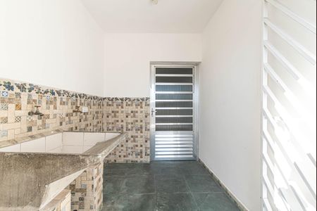 Casa à venda com 183m², 2 quartos e 2 vagas Casa à venda com 183m², 2 quartos e 2 vagasLavanderia