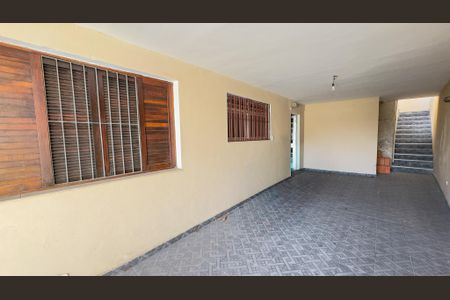 Casa à venda com 183m², 4 quartos e 2 vagasGaragem