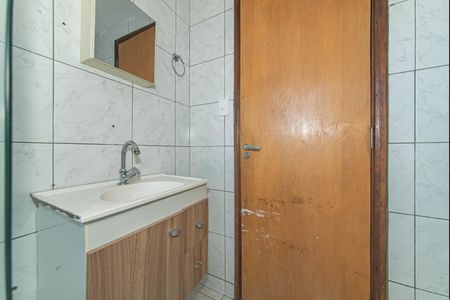 Casa à venda com 183m², 2 quartos e 2 vagas Casa à venda com 183m², 2 quartos e 2 vagasBanheiro