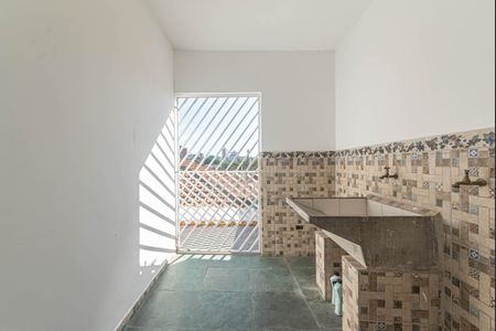 Casa à venda com 183m², 2 quartos e 2 vagas Casa à venda com 183m², 2 quartos e 2 vagasLavanderia