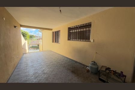 Garagem de casa à venda com 4 quartos, 183m² em Jardim Brasilia, São Paulo