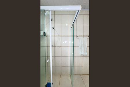Casa à venda com 183m², 4 quartos e 2 vagasCasa 2 - Banheiro social